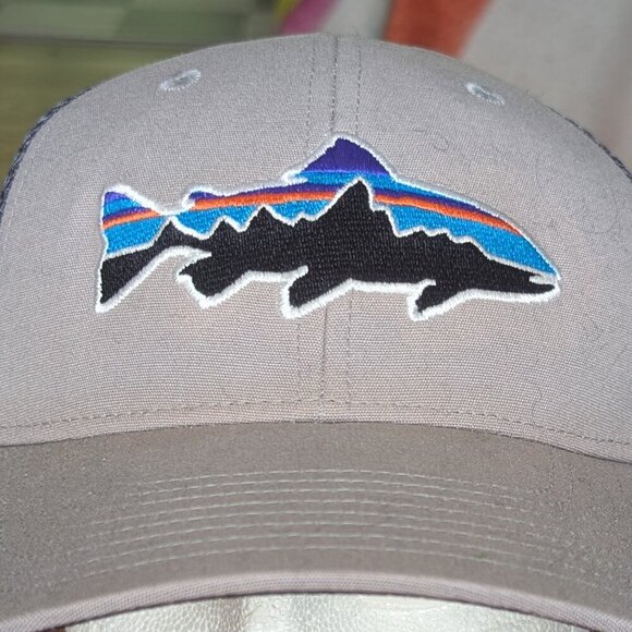 Patagonia Fitz Roy Trout Trucker Hat Mesh Snapback Baseball Fish Fishing Unisex - Picture 4 of 6